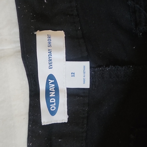 Old Navy, size 12, black and mustard yellow shorts. - Picture 4 of 8